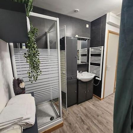 شقة La Petite Loge De L'Ile نانت المظهر الخارجي الصورة